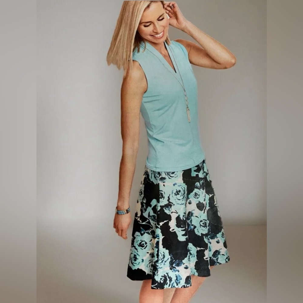 Talbots 8 Aqua & Black Rose Print A-line Skirt